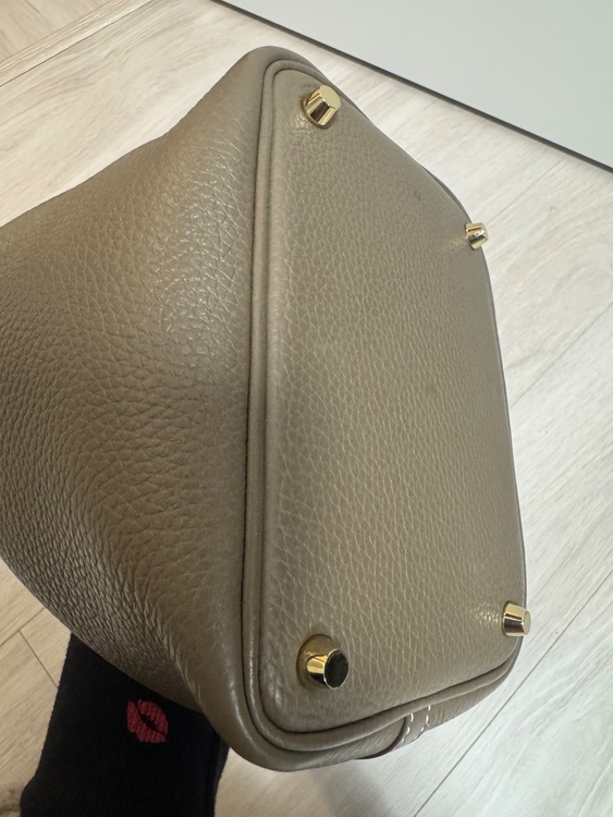 ピコタンロックPM（ブランドバッグ）の商品画像 - 査定依頼日：2026年4月6日 - 最高査定価格：800,000円