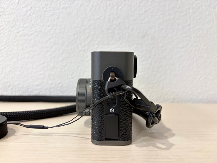 X half（FUJIFILM X-HF1）チャコールシルバー（カメラ）の商品画像 - 査定依頼日：2026年6月21日 - 最高査定価格：49,100円