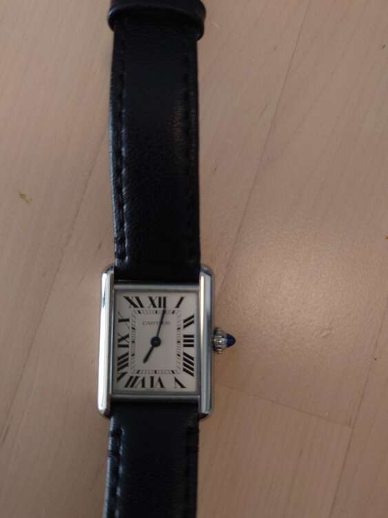 カルティエ タンク （高級時計）の商品画像 - 査定依頼日：2025年4月16日 - 最高査定価格：390,000円