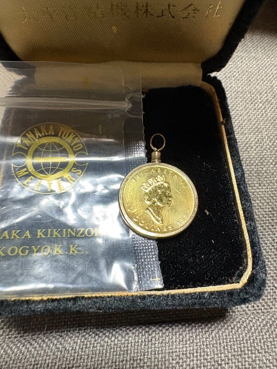 メイプルリーフペンダントトップ4／1オンス（金・貴金属）の商品画像 - 査定依頼日：2026年4月10日 - 最高査定価格：185,000円