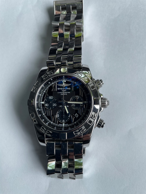 クロノマット44 A011B56PA（高級時計）の商品画像 - 査定依頼日：2025年6月11日 - 最高査定価格：400,000円