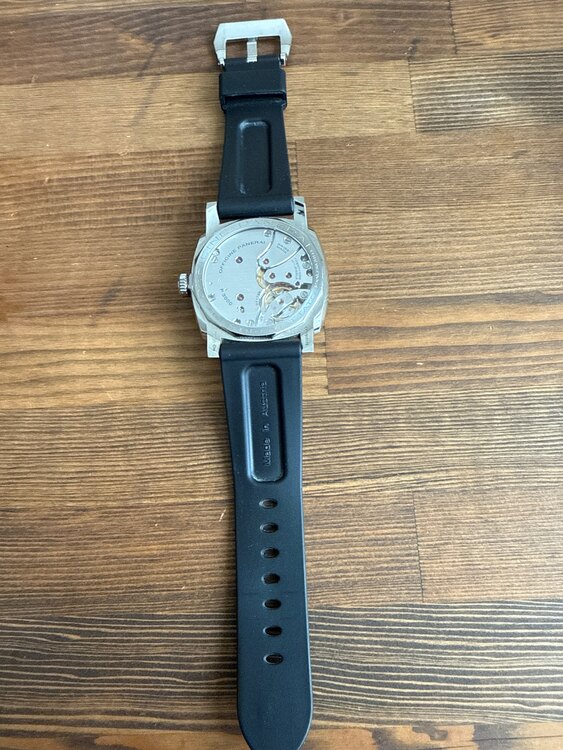 ラジオミール1940 47ミリ（高級時計）の商品画像 - 査定依頼日：2025年5月29日 - 最高査定価格：700,000円