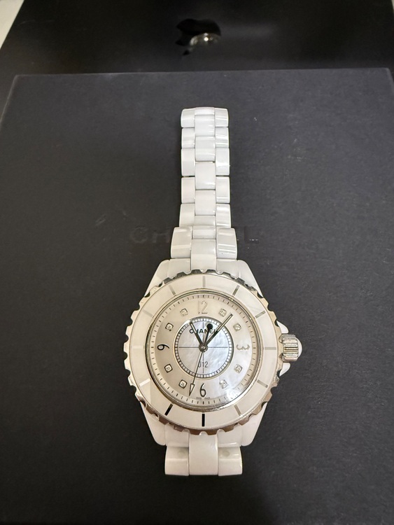 h2422（高級時計）の商品画像 - 査定依頼日：2025年10月22日 - 最高査定価格：350,000円