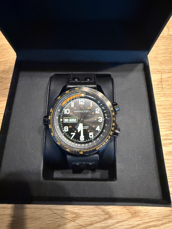 ハミルトン（古着・ファッション）の商品画像 - 査定依頼日：2025年8月18日 - 最高査定価格：30,000円