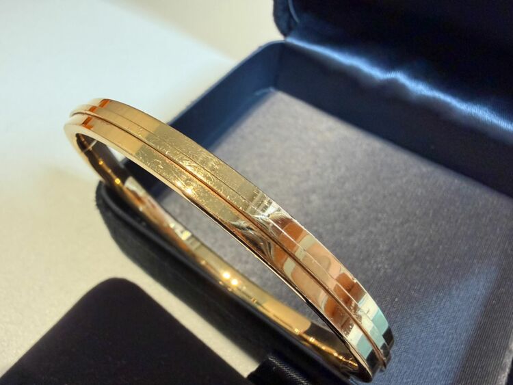 ティファニー TWOダイヤブレスレット（宝石）の商品画像 - 査定依頼日：2025年11月27日 - 最高査定価格：1,050,000円