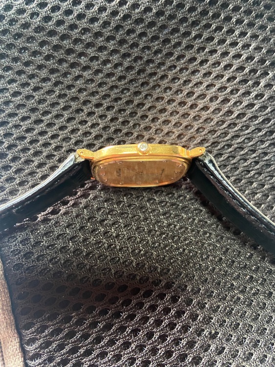 その他 その他 MonChere腕時計MC-002（高級時計）の商品画像 - 査定依頼日：2025年9月9日 - 最高査定価格：120,000円