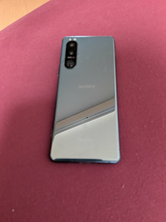 Xperia Xperia5 Ⅲ シリーズ docomo（スマホ）の商品画像 - 査定依頼日：2026年9月11日 - 最高査定価格：10,000円