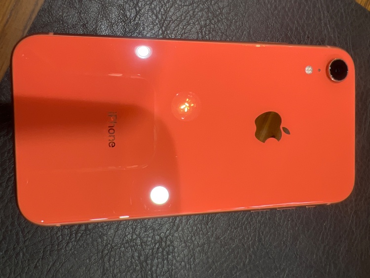 iPhoneXR 128GB SIMフリー（スマホ）の商品画像 - 査定依頼日：2026年4月19日 - 最高査定価格：16,000円