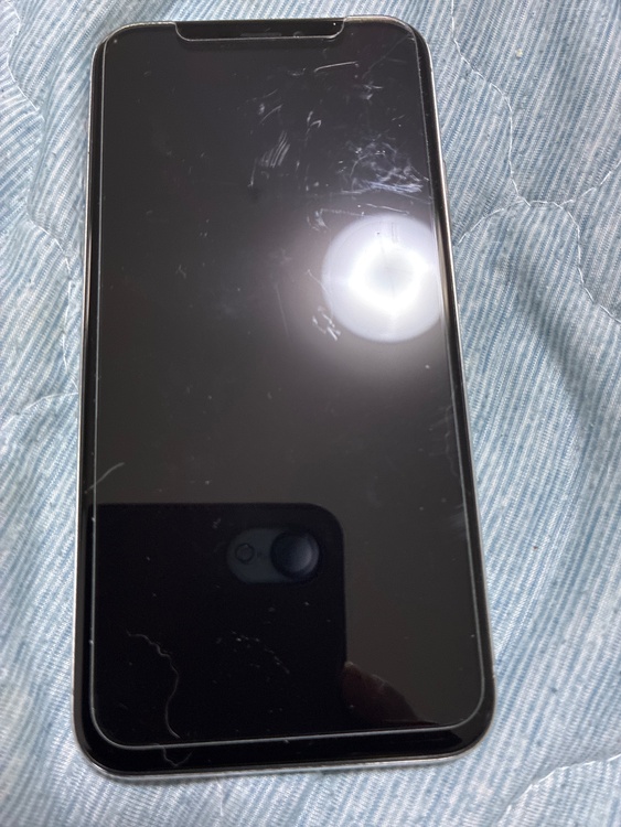 iPhone iPhoneX 64GB SIMフリー（スマホ）の商品画像 - 査定依頼日：2026年5月29日 - 最高査定価格：8,000円