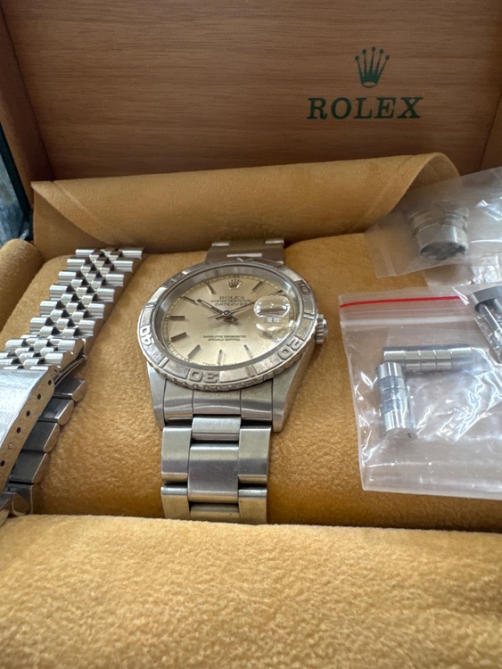 ロレックス デイトジャスト 16264 W（高級時計）の商品画像 - 査定依頼日：2025年9月7日 - 最高査定価格：900,000円