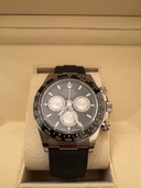 ・デイトナLN WG(ブラック/シルバー)（高級時計）の商品画像 - 査定依頼日：2025年6月12日 - 最高査定価格：5,900,000円