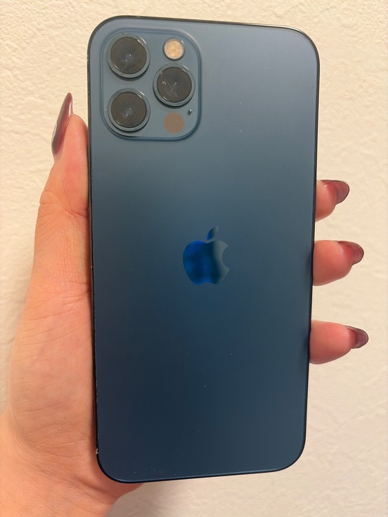 iPhone 12 Pro 256GB SIMフリー（スマホ）の商品画像 - 査定依頼日：2026年3月30日 - 最高査定価格：31,000円