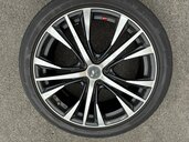 タイヤホイール（カー用品）の商品画像 - 査定依頼日：2025年4月2日 - 最高査定価格：500円