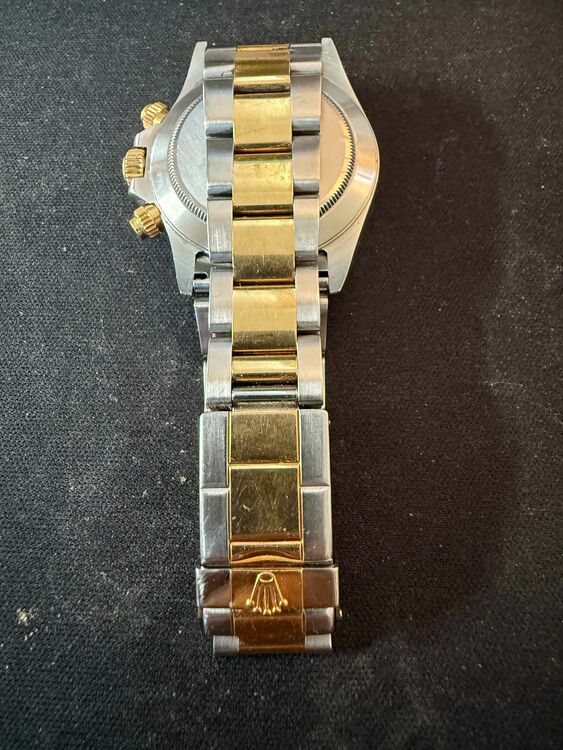 Ref.16523（高級時計）の商品画像 - 査定依頼日：2025年9月9日 - 最高査定価格：2,500,000円