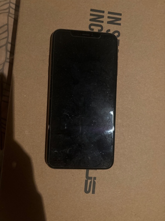 iPhoneXS Max 256GB SIMフリー（スマホ）の商品画像 - 査定依頼日：2026年3月16日 - 最高査定価格：13,000円