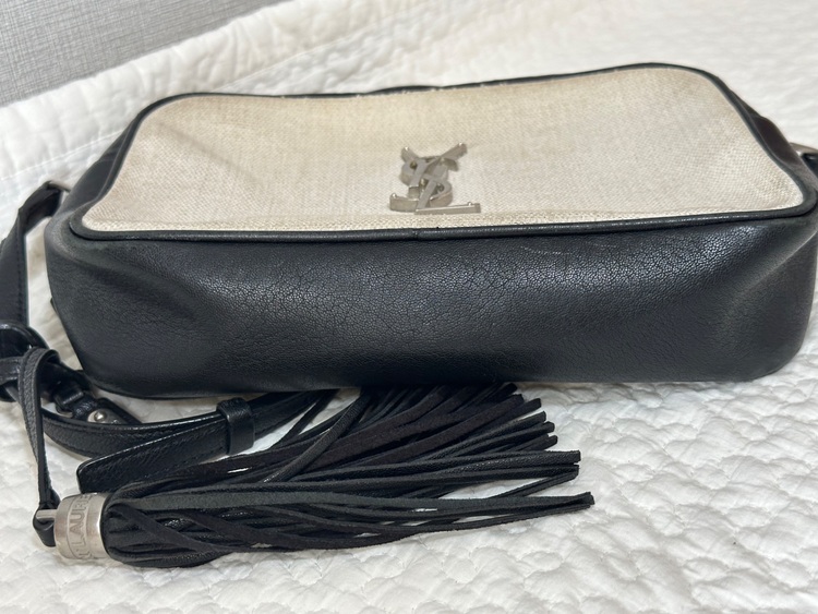 YSL ルーカメラバッグ（ブランドバッグ）の商品画像 - 査定依頼日：2025年12月2日 - 最高査定価格：30,000円