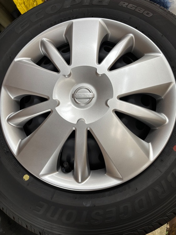 タイヤ ホイールセット 4本（カー用品）の商品画像 - 査定依頼日：2025年6月13日 - 最高査定価格：4,500円