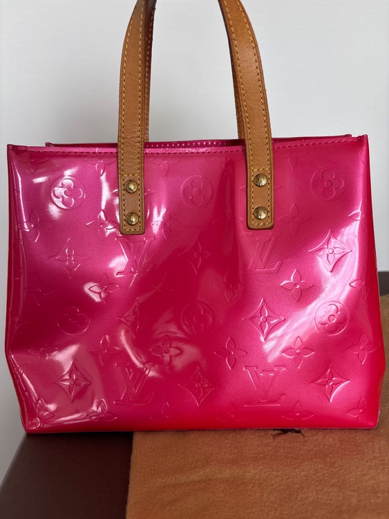 ヴェルニ　リードPM（ブランドバッグ）の商品画像 - 査定依頼日：2025年9月10日 - 最高査定価格：40,000円