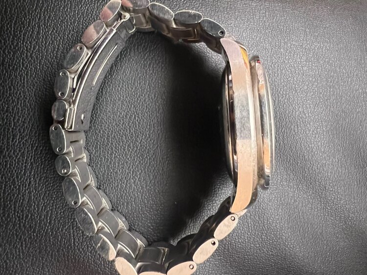 オメガ スピードマスター 3513.5（高級時計）の商品画像 - 査定依頼日：2025年3月22日 - 最高査定価格：220,000円