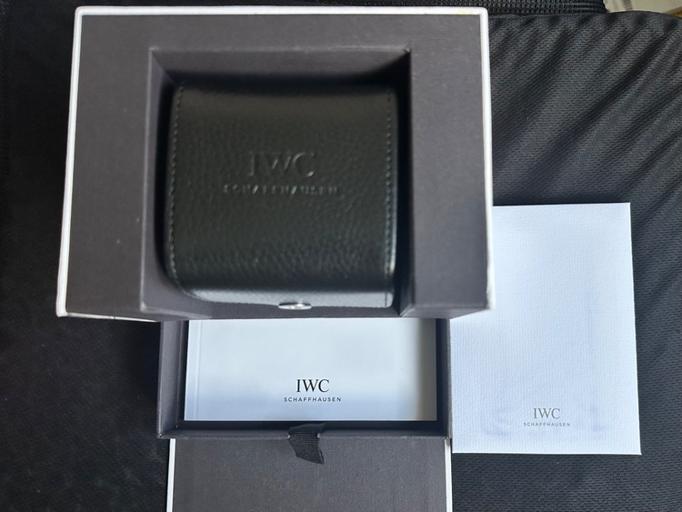 ポートフィノ クロノグラフ（高級時計）の商品画像 - 査定依頼日：2025年8月6日 - 最高査定価格：470,000円