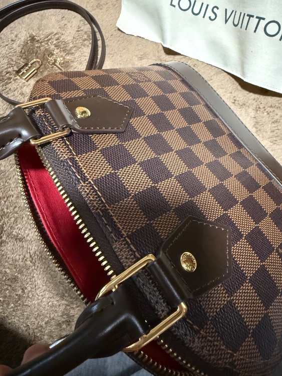 ルイヴィトン アルマ （ブランドバッグ）の商品画像 - 査定依頼日：2025年11月8日 - 最高査定価格：180,000円