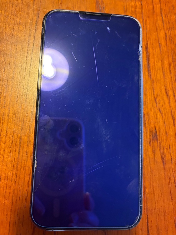 iPhone 13 Pro 256GB au（スマホ）の商品画像 - 査定依頼日：2026年3月14日 - 最高査定価格：41,000円