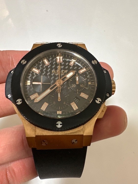 ウブロ ビックバン 30（高級時計）の商品画像 - 査定依頼日：2025年8月11日 - 最高査定価格：1,550,000円