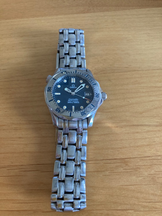 オメガ シーマスター プロフェッショナル300（高級時計）の商品画像 - 査定依頼日：2025年10月5日 - 最高査定価格：210,000円