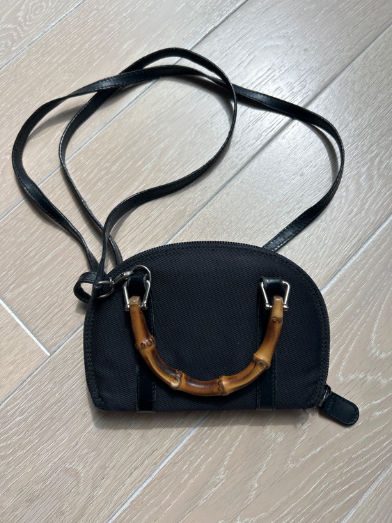 バンブー財布（ブランド財布・小物）の商品画像 - 査定依頼日：2025年9月18日 - 最高査定価格：10,000円