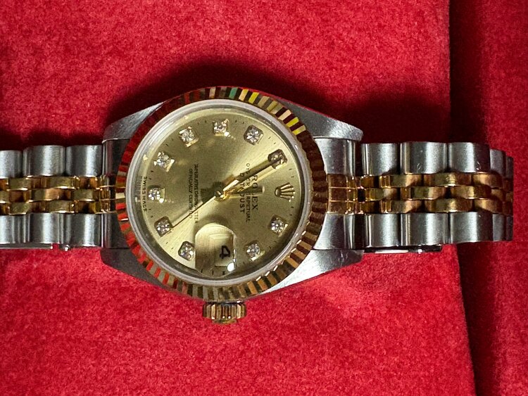 ロレックス デイトジャスト 6917（高級時計）の商品画像 - 査定依頼日：2025年1月7日 - 最高査定価格：650,000円