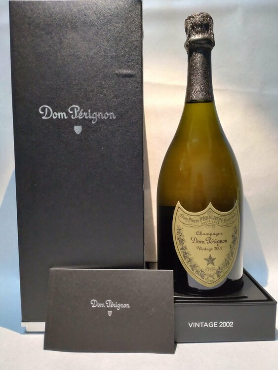 シャンパン ドン・ペリニヨン （お酒）の商品画像 - 査定依頼日：2025年12月9日 - 最高査定価格：21,000円