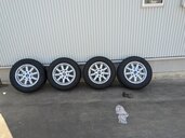 ハイエースバン215/65R16ミシュランオールシーズンタイヤ（カー用品）の商品画像 - 査定依頼日：2026年3月15日 - 最高査定価格：10,000円