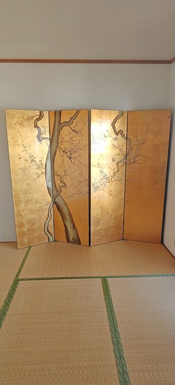 屛風（美術品・骨董品）の商品画像 - 査定依頼日：2026年2月23日 - 最高査定価格：3,000円