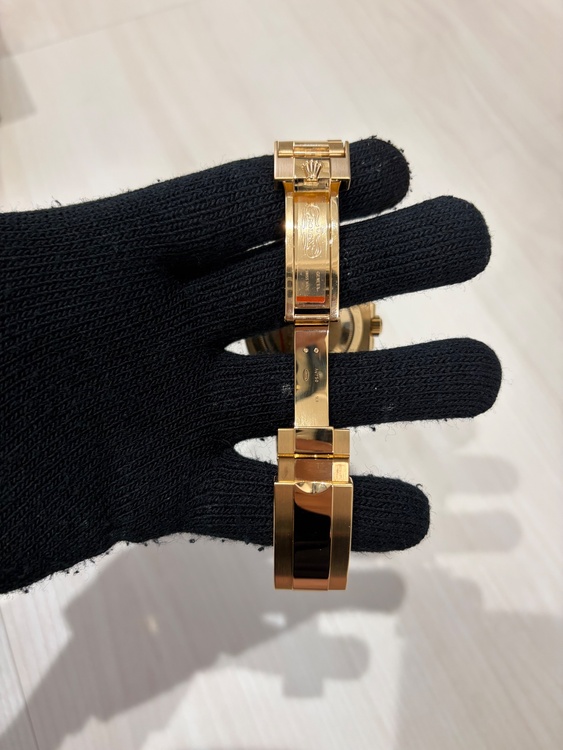 ロレックス サブマリーナー 126618lm（高級時計）の商品画像 - 査定依頼日：2026年1月11日 - 最高査定価格：5,600,000円