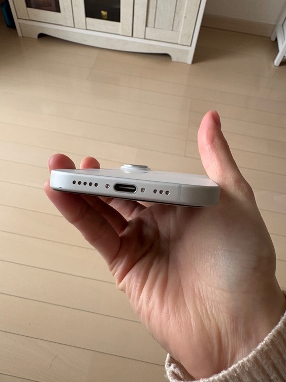 iPhone16、128GB（スマホ）の商品画像 - 査定依頼日：2026年3月12日 - 最高査定価格：70,000円