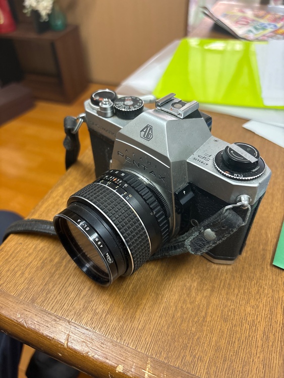 spotmaticF（カメラ）の商品画像 - 査定依頼日：2026年4月19日 - 最高査定価格：500円