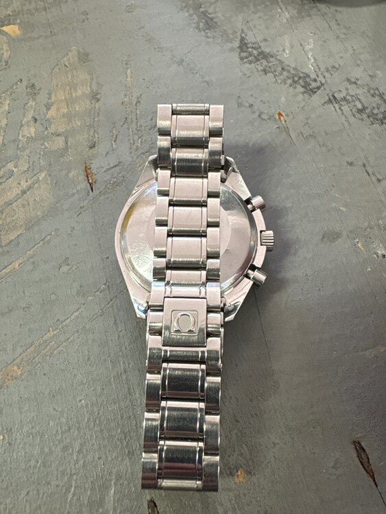 オメガ スピードマスター 3520.5（高級時計）の商品画像 - 査定依頼日：2025年5月7日 - 最高査定価格：250,000円