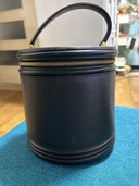 ルイヴィトン エピ （ブランドバッグ）の商品画像 - 査定依頼日：2025年6月29日 - 最高査定価格：25,000円