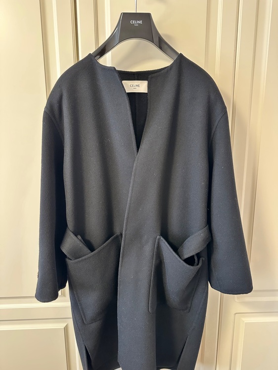 セリーヌ　ガウンコート（古着・ファッション）の商品画像 - 査定依頼日：2025年9月25日 - 最高査定価格：6,500円
