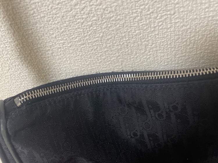 NLC44168（ブランドバッグ）の商品画像 - 査定依頼日：2026年8月12日 - 最高査定価格：50,000円