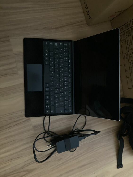 Microsoft Surface Pro 7（PC・タブレット）の商品画像 - 査定依頼日：2025年11月15日 - 最高査定価格：33,000円