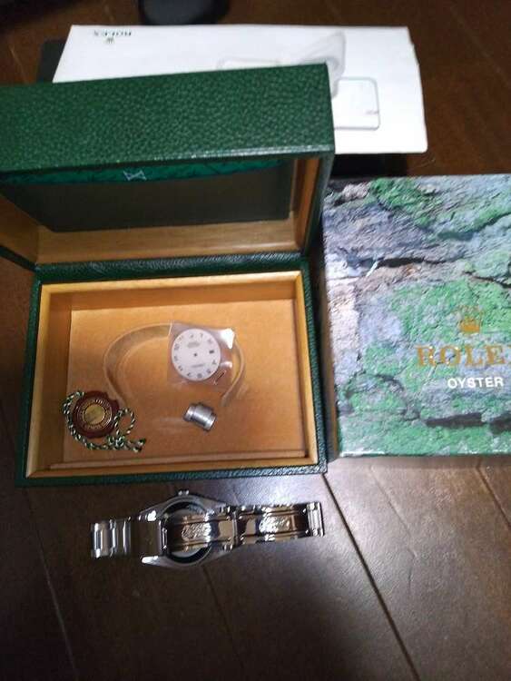 サンダーバード　16264　（F番）　ブルーアラビア文字盤（高級時計）の商品画像 - 査定依頼日：2025年4月3日 - 最高査定価格：950,000円