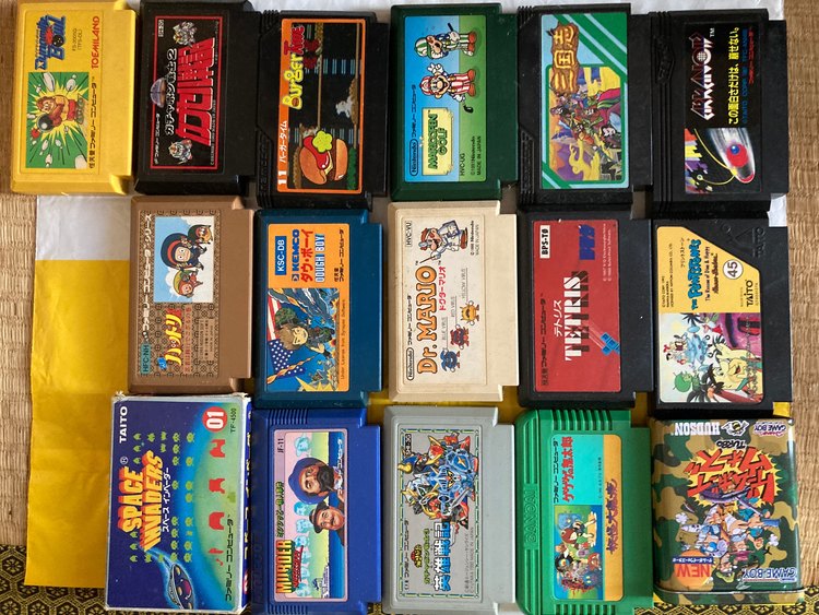 スーパーファミコン　ファミコン（ゲーム機本体・ゲームソフト）の商品画像 - 査定依頼日：2022年10月2日 - 最高査定価格：7,500円