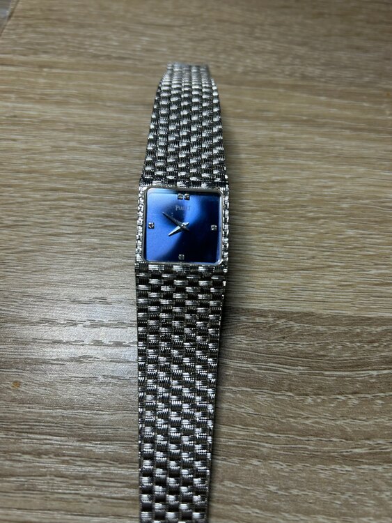 ピアジェ その他 （高級時計）の商品画像 - 査定依頼日：2025年3月23日 - 最高査定価格：400,000円