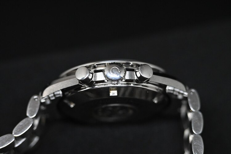 オメガ スピードマスター （高級時計）の商品画像 - 査定依頼日：2025年4月11日 - 最高査定価格：500,000円