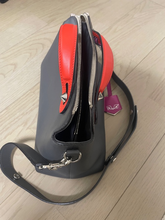 FENDI（フェンディ）BY THE WAY（バイ ザ ウェイ）（ブランドバッグ）の商品画像 - 査定依頼日：2026年9月6日 - 最高査定価格：50,000円