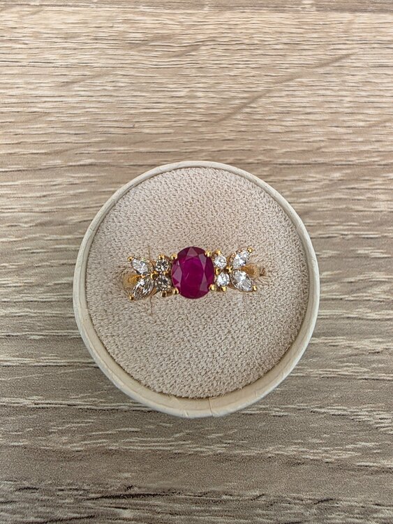 ルビー指輪（宝石）の商品画像 - 査定依頼日：2026年1月16日 - 最高査定価格：200,000円