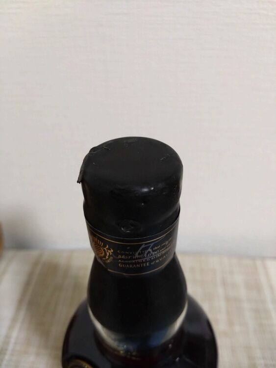 グレンリベット25年（お酒）の商品画像 - 査定依頼日：2025年6月9日 - 最高査定価格：40,000円