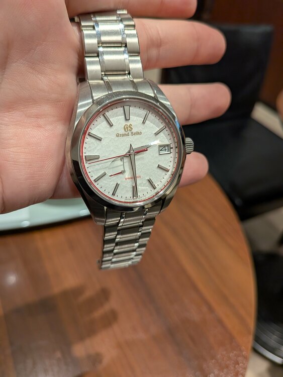 セイコー スプリントドライブ s（高級時計）の商品画像 - 査定依頼日：2025年12月6日 - 最高査定価格：700,000円