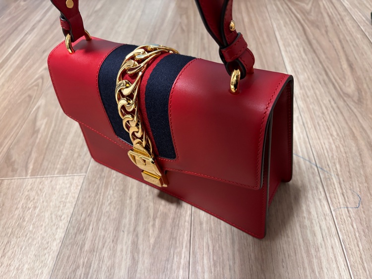 グッチ  （ブランドバッグ）の商品画像 - 査定依頼日：2025年11月13日 - 最高査定価格：65,000円